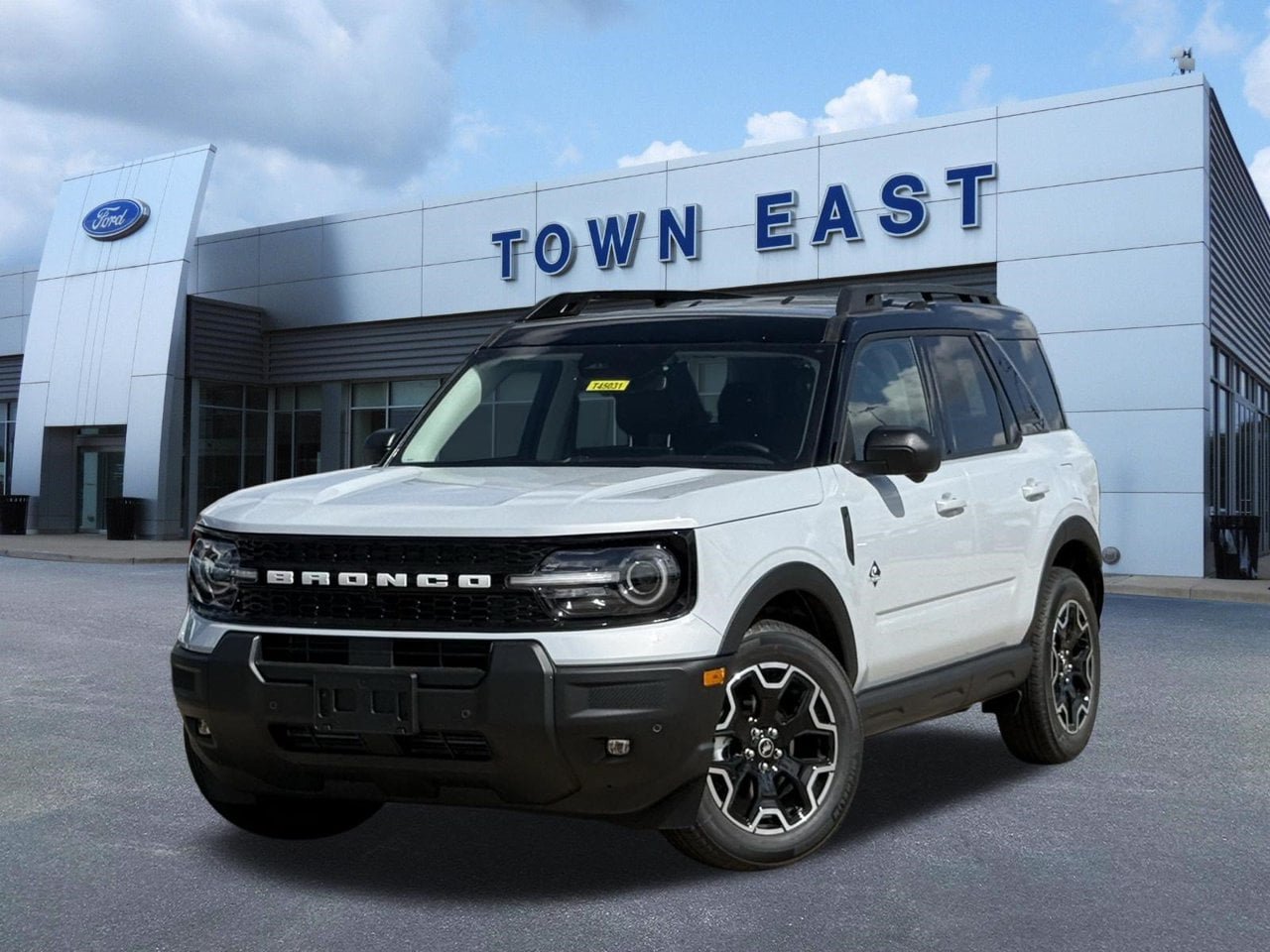 New 2026 Ford Bronco Sport Outer Banks w/ Outer Banks Tech Package+ AWD/4WD image 1