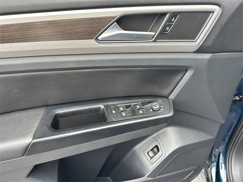 Used 2019 Volkswagen Atlas SEL image 25