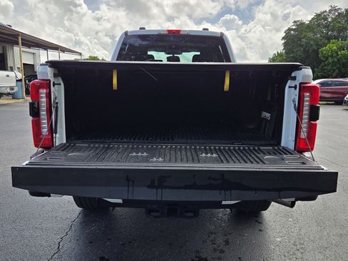 Used 2024 Ford F250 XL w/ STX Appearance Package AWD/4WD image 13