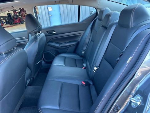 Used 2022 Nissan Altima 2.5 SR w/ Midnight Edition Package FWD image 21