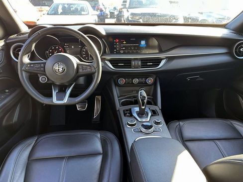 Used 2022 Alfa Romeo Stelvio Ti image 14