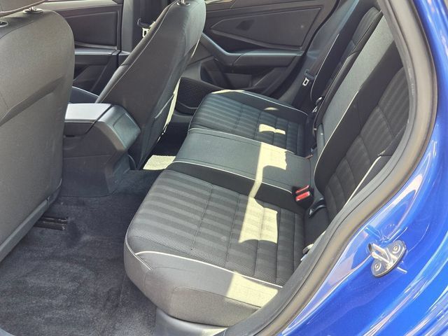 Used 2022 Volkswagen Jetta Sport FWD image 12