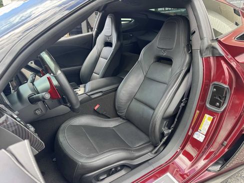 Used 2016 Chevrolet Corvette Z06 w/ 2LZ Preferred Equipment Group RWD image 11