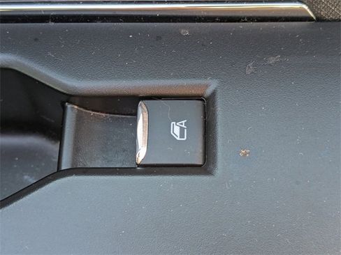 Used 2025 Ford F150 XLT w/ Equipment Group 301A Standard image 31