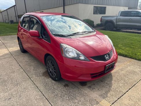Used 2013 Honda Fit image 1