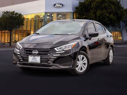 Used 2025 Nissan Versa S w/ Trunk Package