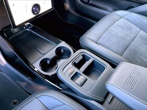 Used 2025 Ford Mustang Mach-E GT image 16