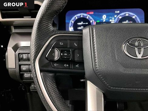 Certified 2025 Toyota Tacoma TRD Off-Road w/ TRD Off Road Upgrade Package AWD/4WD image 24