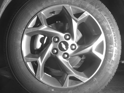 Used 2025 Chevrolet Trax LT FWD image 12