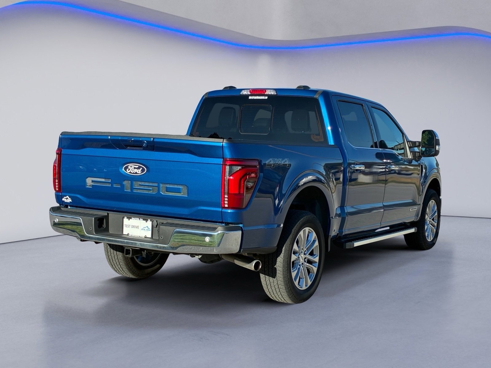 Used 2025 Ford F150 Lariat w/ Equipment Group 501A Mid AWD/4WD image 6