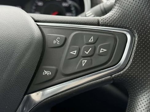 Used 2024 Chevrolet Malibu LT image 19