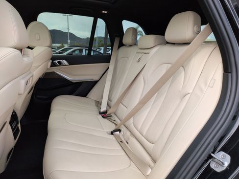 Used 2020 BMW X5 sDrive40i w/ Convenience Package image 31