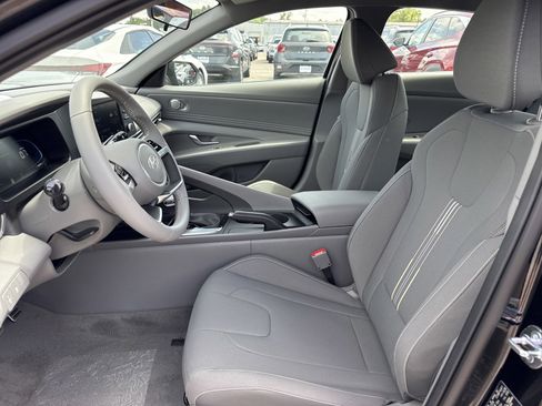 New 2026 Hyundai Elantra Sport FWD image 10