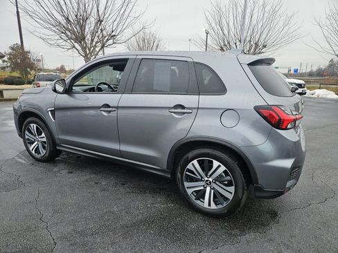 Used 2025 Mitsubishi Outlander Sport SE image 5