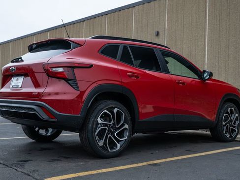 New 2026 Chevrolet Trax RS image 6