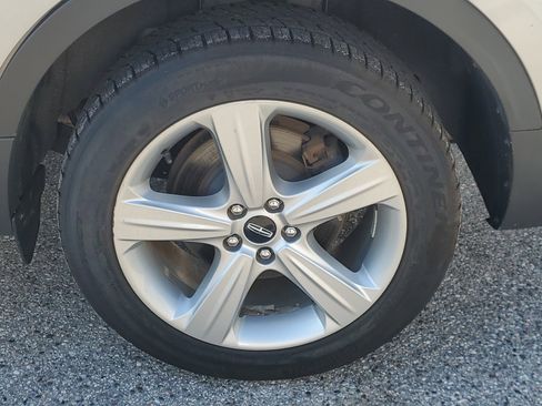 Used 2018 Lincoln MKC Premiere image 9