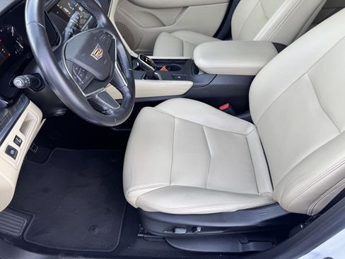 Used 2018 Cadillac XT5 FWD w/ LPO, Wheel Lock Package image 35