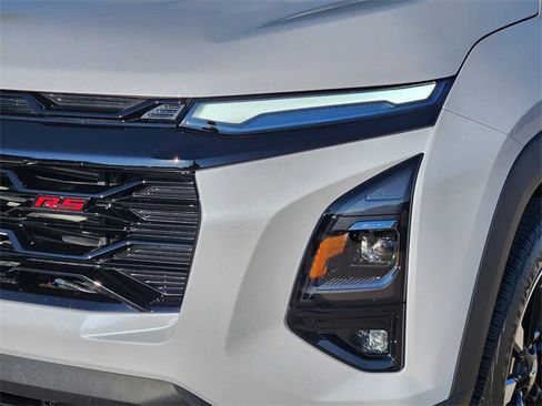 Used 2026 Chevrolet Equinox RS w/ Convenience Package III FWD image 16