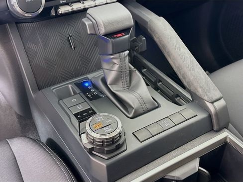 New 2026 Toyota Tacoma TRD Off-Road AWD/4WD image 19