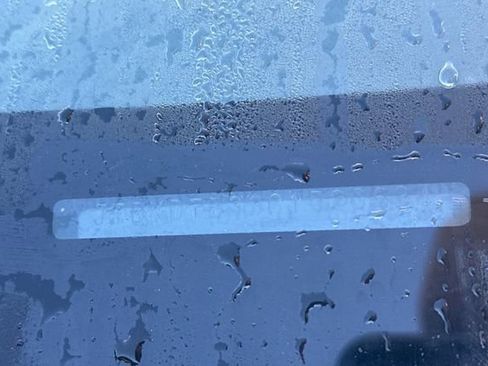 Used 2012 Toyota Prius C One image 3