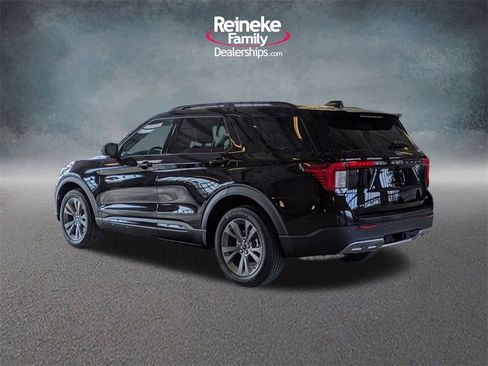New 2026 Ford Explorer Active w/ Active Comfort Package image 8