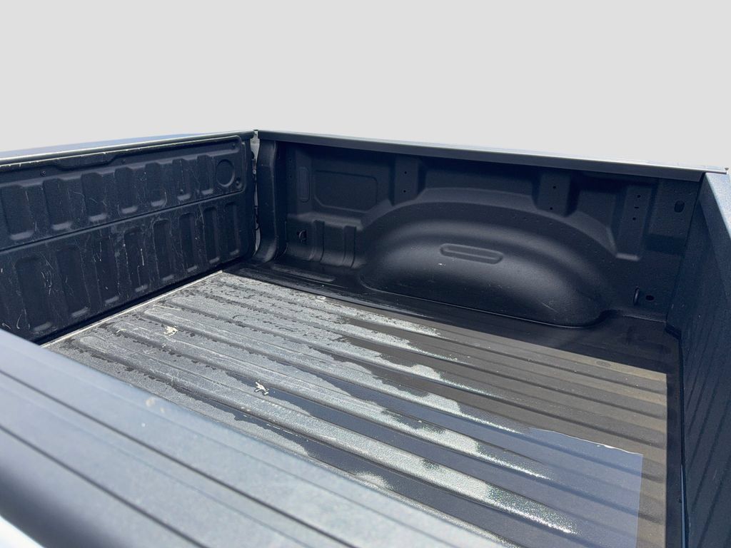 Used 2023 RAM 1500 Laramie AWD/4WD image 10
