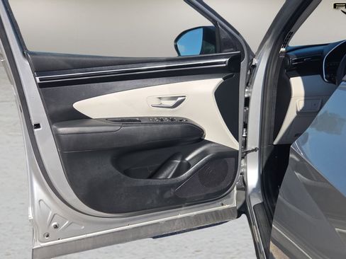 Used 2022 Hyundai Tucson SE image 24