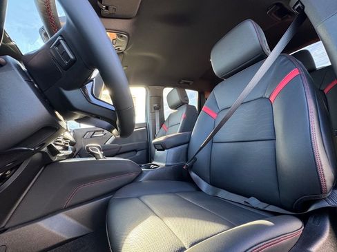 New 2026 Chevrolet Colorado Z71 w/ Z71 Convenience Package 2 image 12