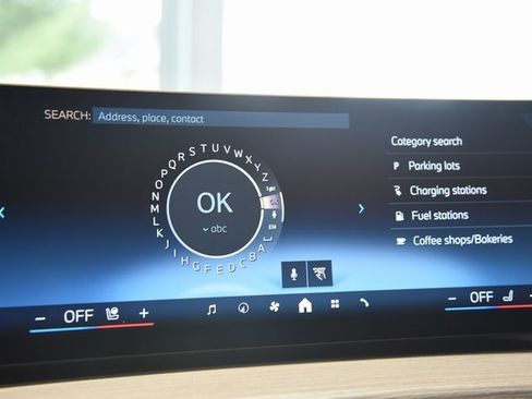 New 2026 BMW 330i xDrive 330i xDrive w/ Premium Package image 29