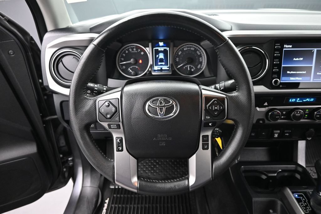 Used 2021 Toyota Tacoma SR5 RWD image 14