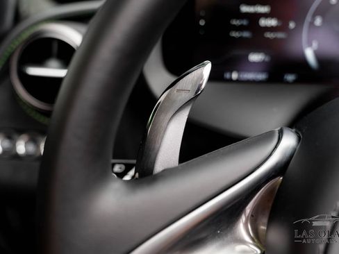 Used 2026 McLaren 750S Spider RWD image 53