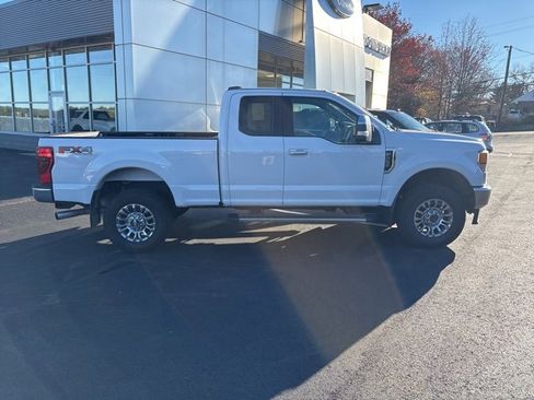 Used 2021 Ford F250 Lariat w/ Chrome Package image 2