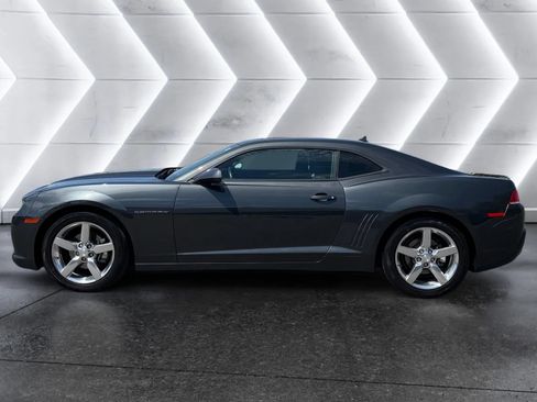 Used 2015 Chevrolet Camaro LT w/ Rear Vision Package RWD image 2