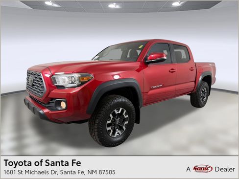 Used 2020 Toyota Tacoma TRD Off-Road AWD/4WD image 1