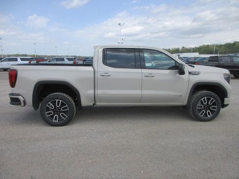 New 2026 GMC Sierra 1500 AT4 w/ AT4 Premium Package image 3