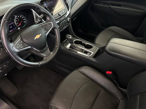 Used 2021 Chevrolet Equinox Premier FWD image 10