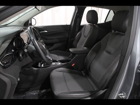 Used 2023 Buick Encore GX Select FWD image 5