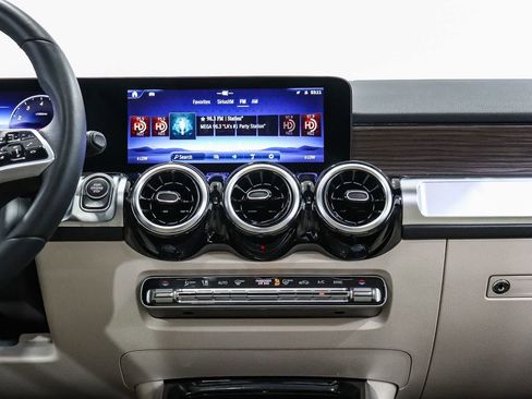 Certified 2026 Mercedes-Benz GLB 250 image 14