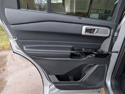 Used 2022 Ford Explorer ST w/ Equipment Group 401A image 37