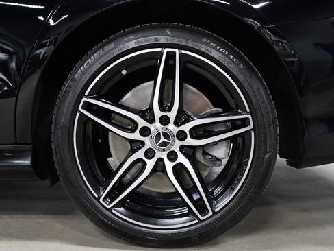 Used 2020 Mercedes-Benz E 450 4MATIC Sedan image 33