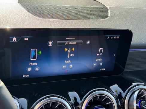 New 2026 Mercedes-Benz GLB 250 image 24