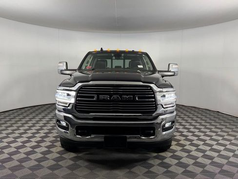 Used 2024 RAM 3500 Laramie AWD/4WD image 5