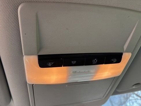 Used 2021 Nissan Rogue S FWD image 26