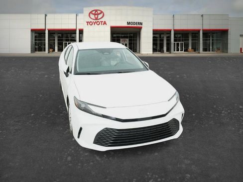 New 2026 Toyota Camry LE FWD image 20