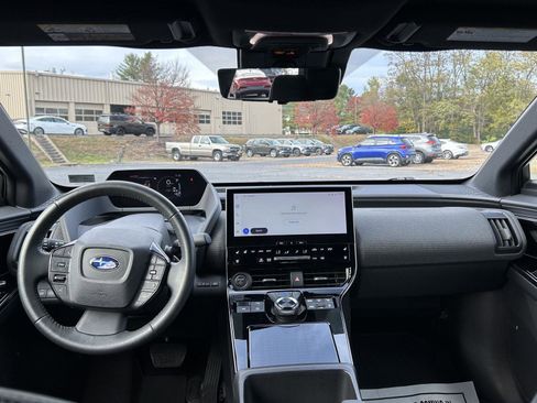 Used 2023 Subaru Solterra Touring image 21