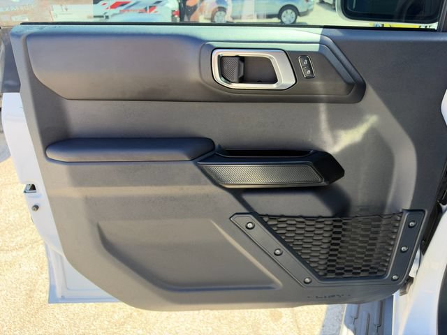 Used 2025 Ford Bronco Outer Banks AWD/4WD image 23