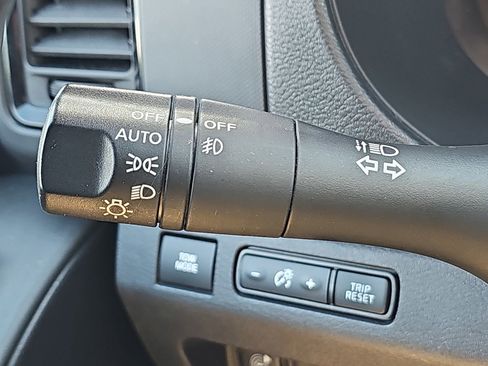 Used 2023 Nissan Frontier PRO-4X w/ Pro-4X Premium Package AWD/4WD image 27