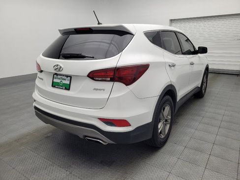 Used 2018 Hyundai Santa Fe Sport image 9