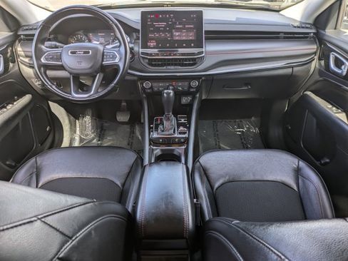 Used 2022 Jeep Compass Trailhawk w/ Sun and Sound Group AWD/4WD image 18
