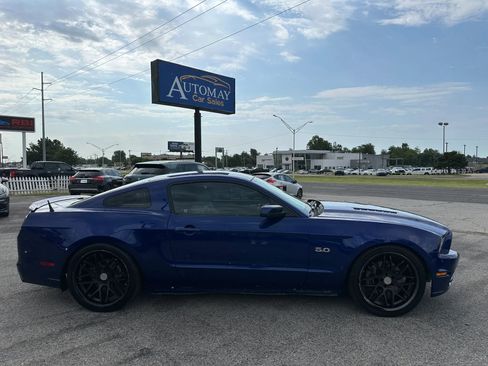 Used 2013 Ford Mustang GT Premium w/ Comfort Pkg RWD image 16